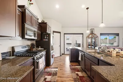 Property 26-7916 - Photo 17