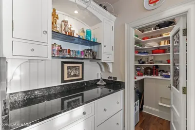 Property 26-9922 - Photo 10