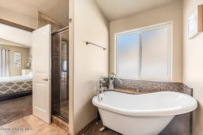 Property 26-9509 - Photo 38