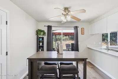 Property 26-7604 - Photo 5