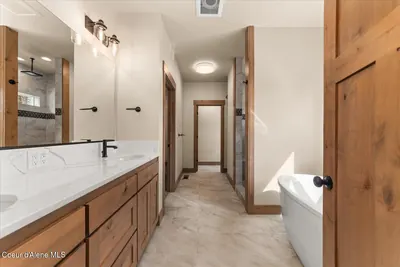 Property 26-9301 - Photo 32