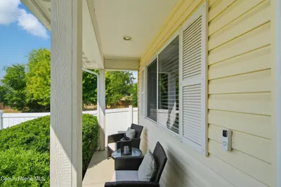 Property 26-7635 - Photo 2