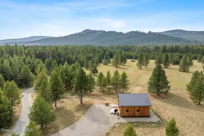 Property 26-9698 - Photo 2
