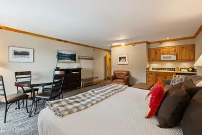 Property 26-5975 - Photo 2