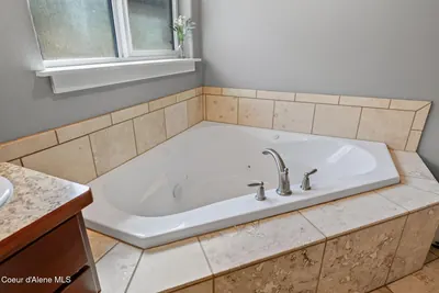 Property 26-8439 - Photo 38
