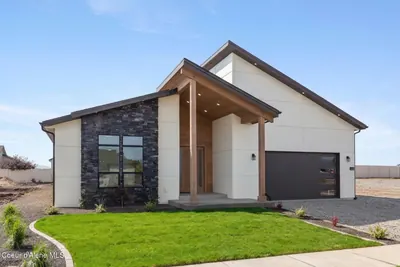 Property 26-8537 - Photo 2