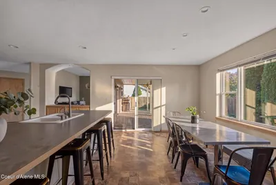 Property 26-10163 - Photo 5