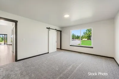 Property 26-10050 - Photo 16