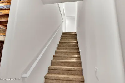 Property 25-10154 - Photo 32