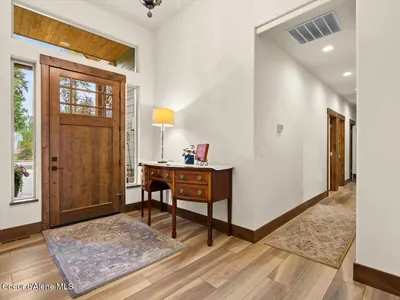 Property 26-10593 - Photo 11