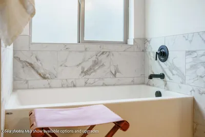 Property 26-10394 - Photo 43