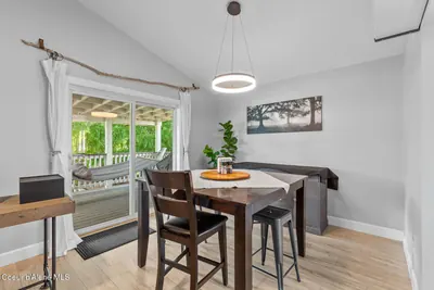 Property 26-6928 - Photo 11