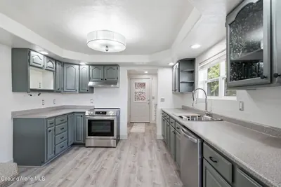 Property 26-8408 - Photo 3