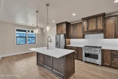 Property 26-8279 - Photo 6