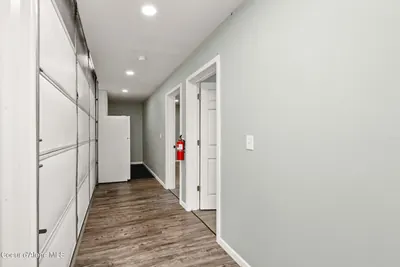 Property 26-9927 - Photo 51