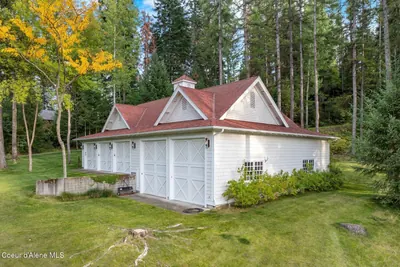 Property 26-9922 - Photo 51
