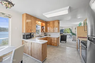 Property 26-1804 - Photo 11