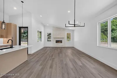 Property 26-9936 - Photo 12