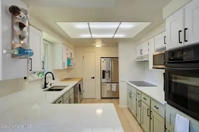Property 25-9031 - Photo 7