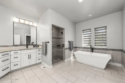Property 26-9331 - Photo 26