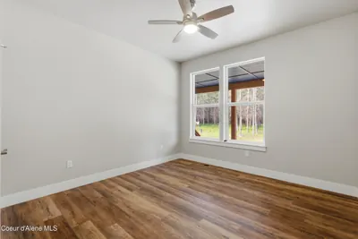 Property 26-7606 - Photo 13