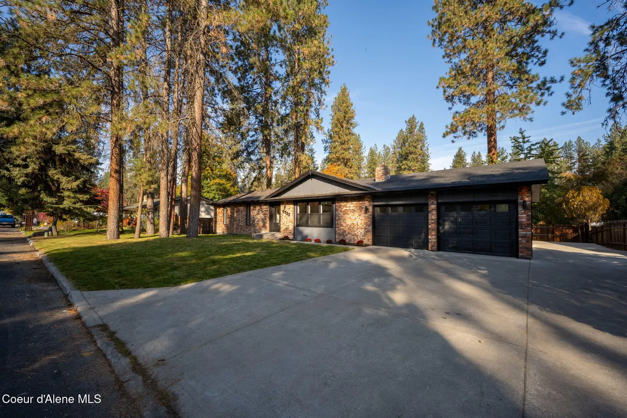 Property 26-10475 - Photo 1