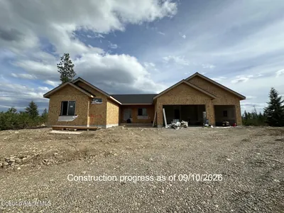 Property 26-7709 - Photo 2