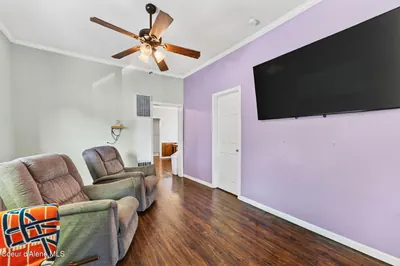 Property 26-10595 - Photo 9