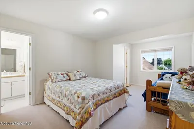 Property 26-8628 - Photo 42