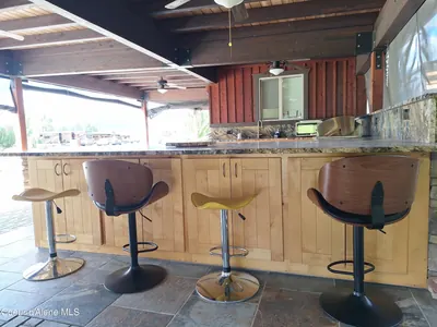 Property 26-10238 - Photo 2
