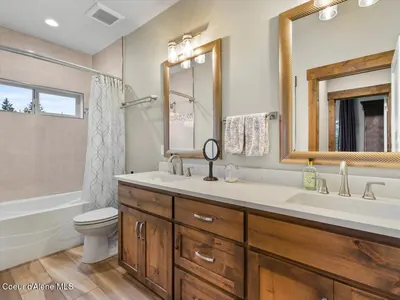 Property 26-10593 - Photo 38