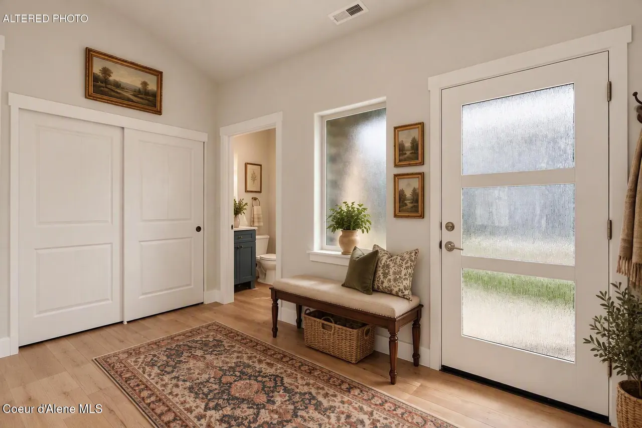 Property 26-10202 - Photo 1