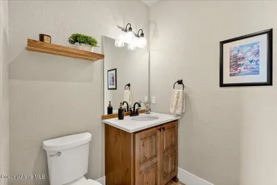 Property 26-10049 - Photo 52