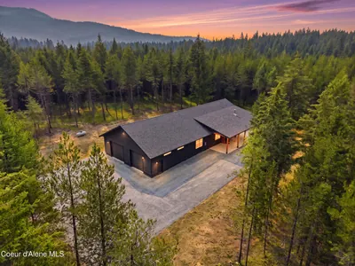 Property 26-7606 - Photo 2