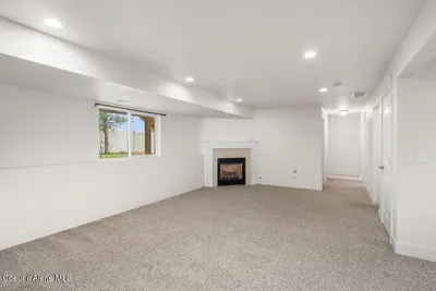 Property 26-9549 - Photo 24