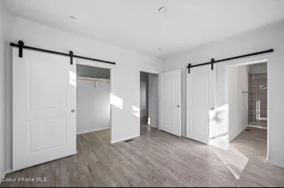 Property 26-8032 - Photo 11