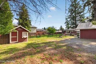 Property 26-9879 - Photo 29