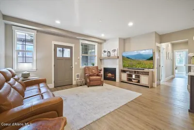 Property 26-9196 - Photo 3
