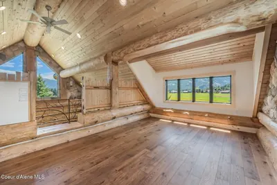 Property 26-8913 - Photo 27