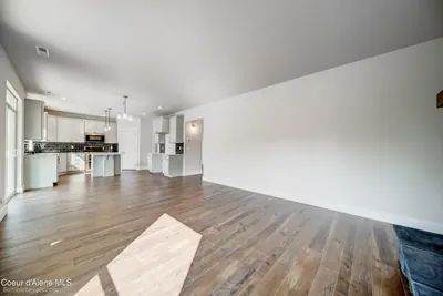 Property 25-10308 - Photo 10