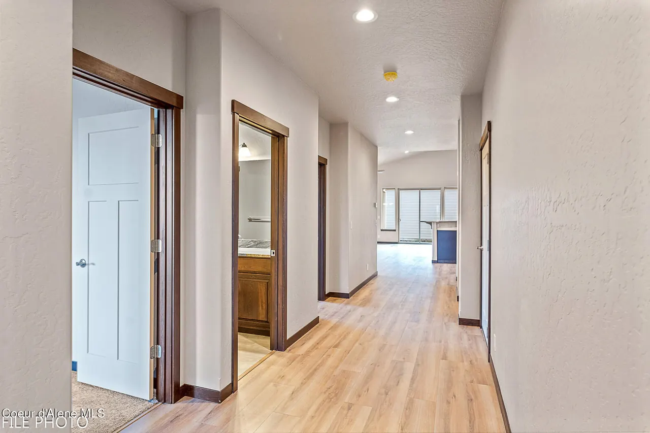 Property 26-9856 - Photo 1