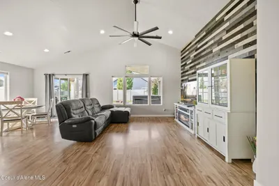 Property 26-7382 - Photo 10