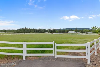 Property 26-9779 - Photo 46