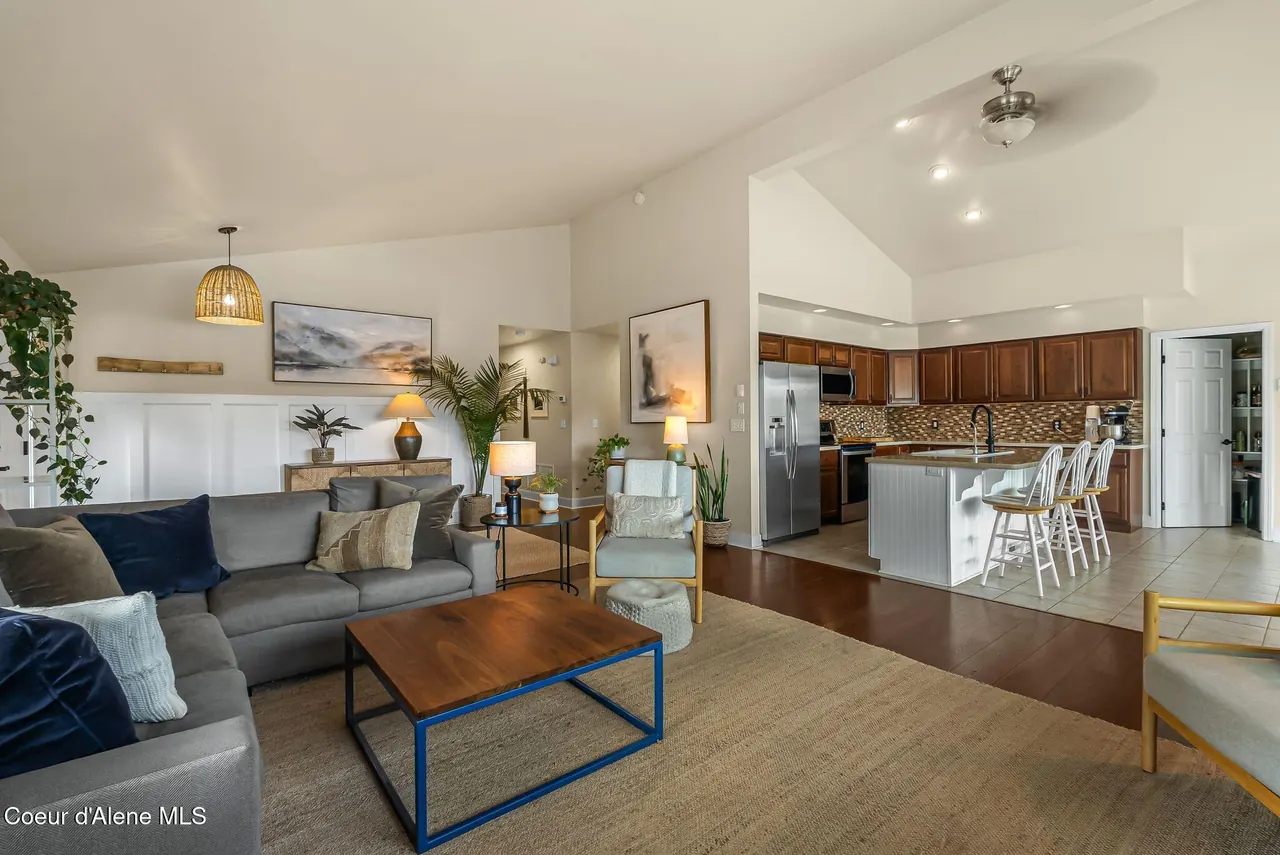 Property 26-8231 - Photo 1