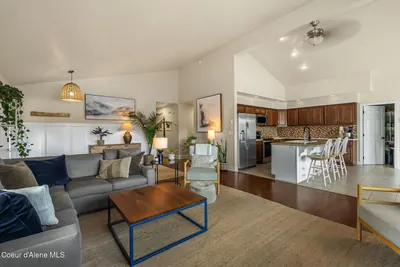Property 26-8231 - Photo 1