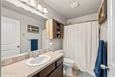 Property 26-8110 - Photo 27