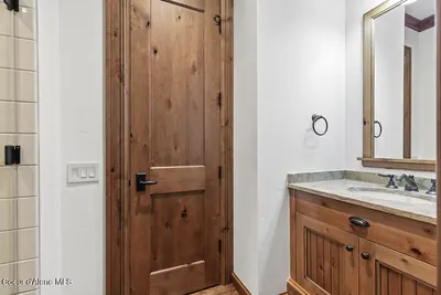Property 25-9002 - Photo 26