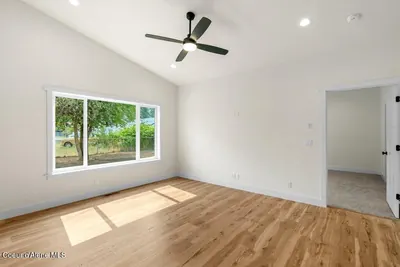 Property 26-8216 - Photo 12