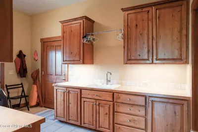 Property 25-9251 - Photo 30