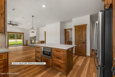 Property 26-10010 - Photo 8